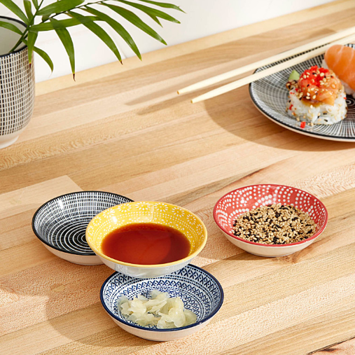 Simons: Up to 60% OFF Dinnerware & Utensils