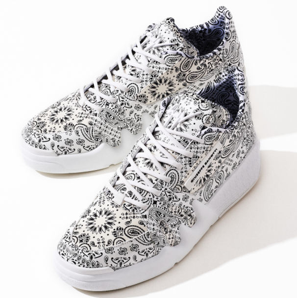 Giuseppe Zanotti US: Free Express Shipping and 30-day Return