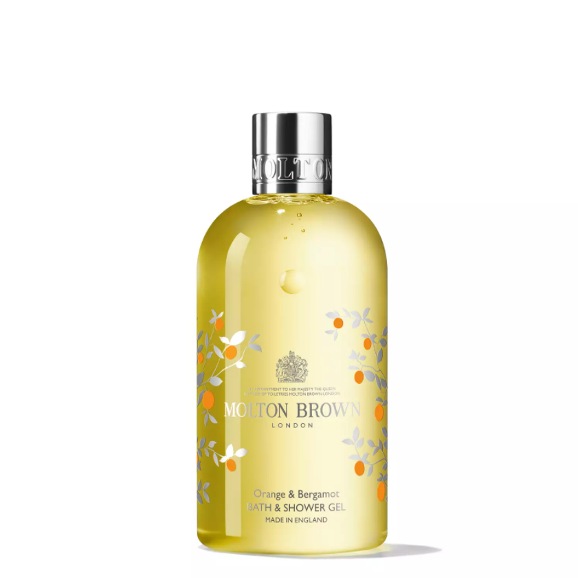 Molton Brown: Enjoy a FREE Ceramic Ornament and a FREE Orange & Bergamot fragrance sample when you spend $100