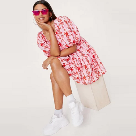 Nasty Gal: Introducing our Daily Icons