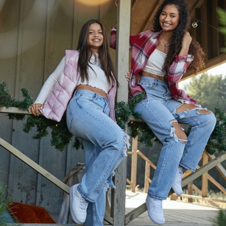 Aeropostale: Up to 50-70% OFF Sitewide