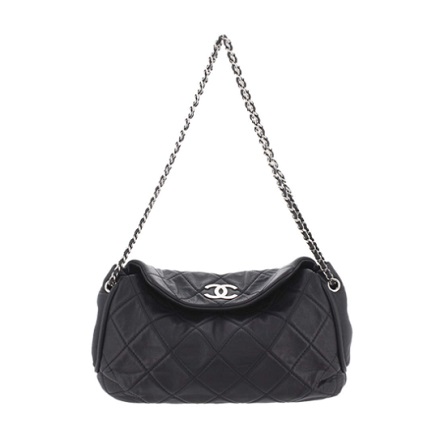 Luxury Closet: Shop the Magical Christmas Gifts Guide