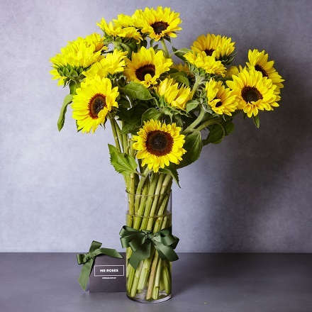 Mr Roses APAC: Weekly Deals - $69 for SUNFLOWERS SPECIAL