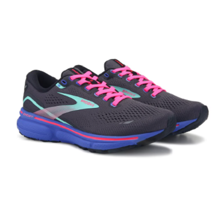 Famous Footwear: Up to 30% OFF Select Athletic Brands
