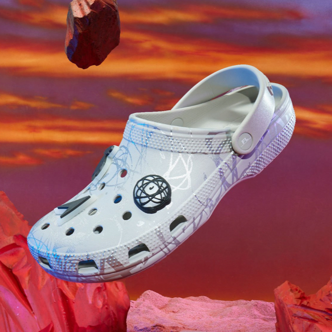 SSENSE：Up to 70% OFF Crocs Sale