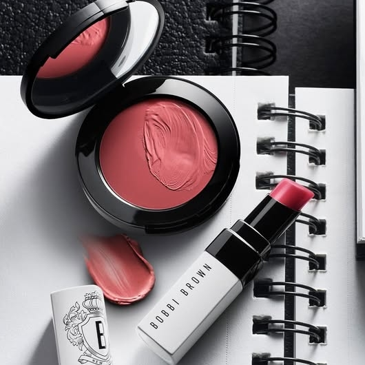 Bobbi Brown: Last Chance