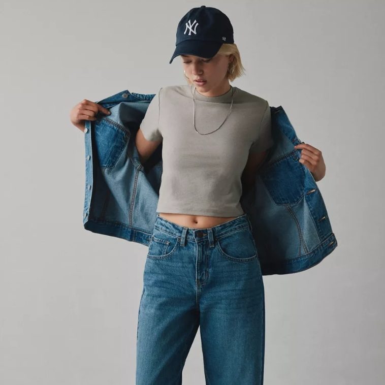 Urban Outfitters: Buy 1 Get 1 50% OFF