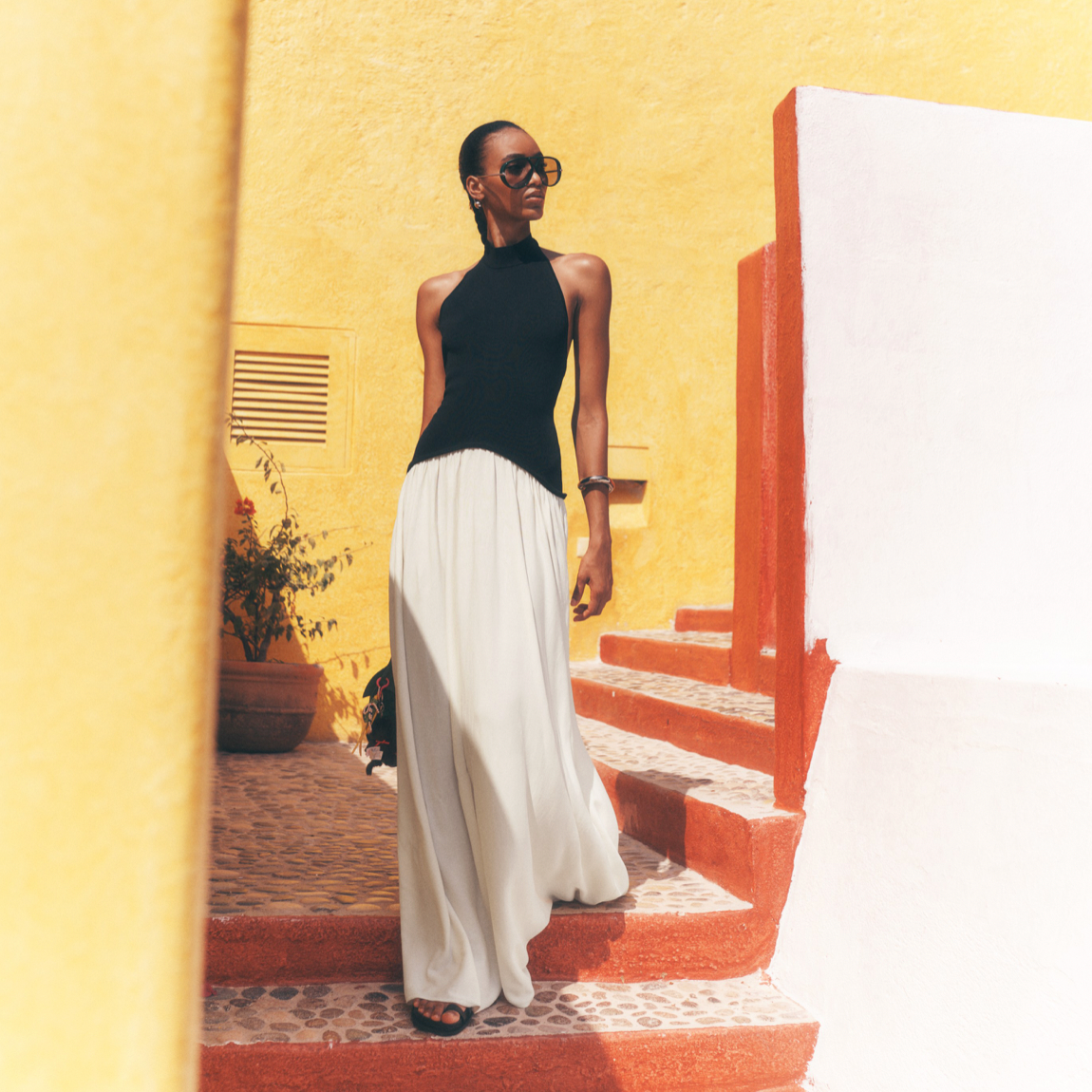 Shopbop：Up to 70% OFF Sale