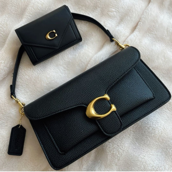Neiman Marcus: Shop Coach