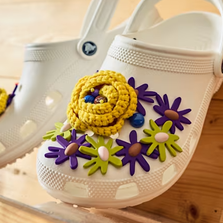 Crocs: $15 OFF Your $75 Purchase