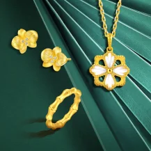Chow Sang Sang: Gold Jewellery 10% OFF for 1 Piece and 12% OFF for 2 Pieces