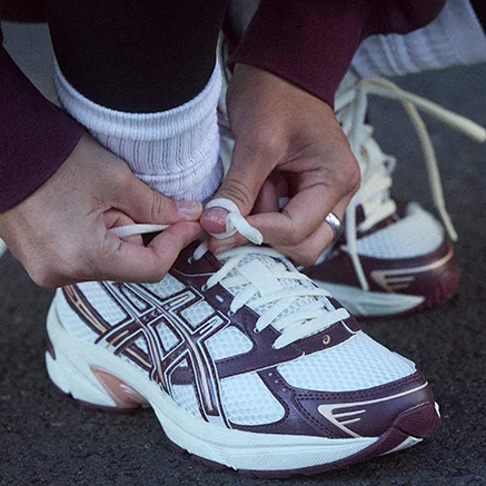 Champs Sports: Holiday Sale Up to 50% OFF