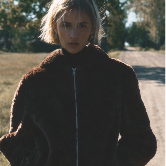 H&M Hennes & Mauritz GBC AB (UK): Sale Up to 70% OFF