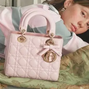 FARFETCH US: Second-hand Luxury & Vintage Items Collection