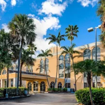 eDreams (CA): Flight + Hotel Booking Save Up to 40% OFF