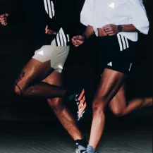 Adidas US：轻装上阵，自在春日  跑鞋、休闲鞋、运动服饰等热卖单品