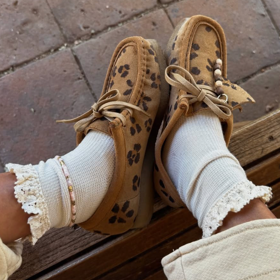 Free People: Up to 80% OFF Shoes Sale