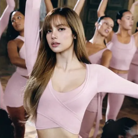 Selfridges: Nike x Skims New Styles