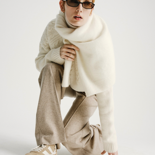 Vince: Friends & Family Sale! Extra 25% OFF Sale