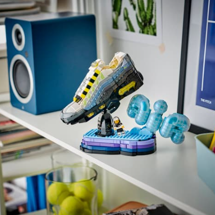 Nike Air Max 95 x LEGO® Set