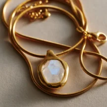 Monica Vinader US: 20% OFF Orders $220+