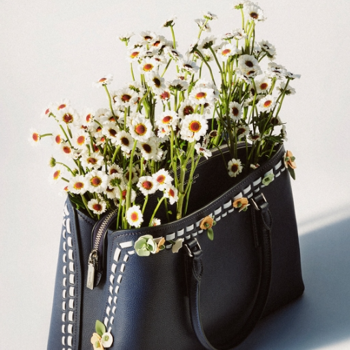 kate spade: Mother's Day Gift Guide