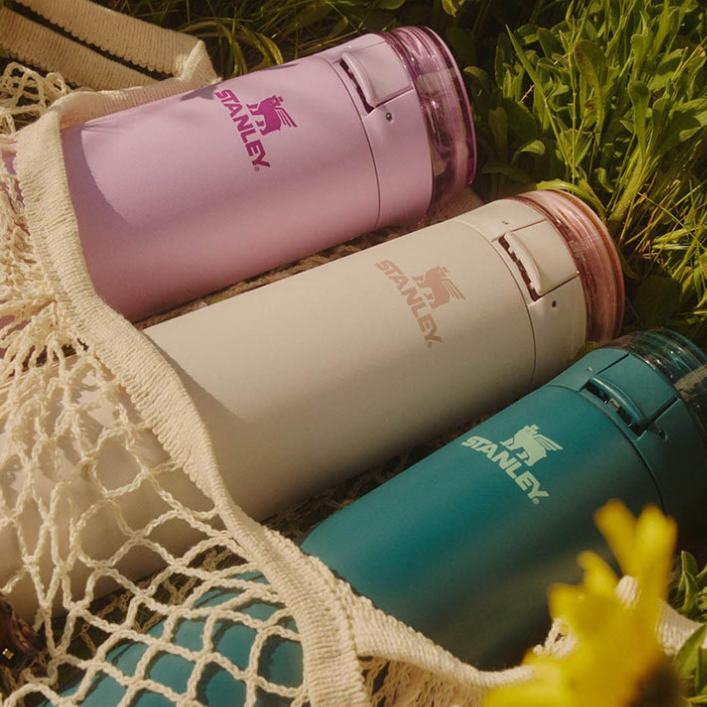 Stanley The Flowstate™ Spring Bottle New Arrical
