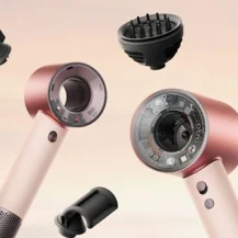 Dyson Canada Limited: Free Gift with Purchase of the Dyson Supersonic Travel Hair Dryer
