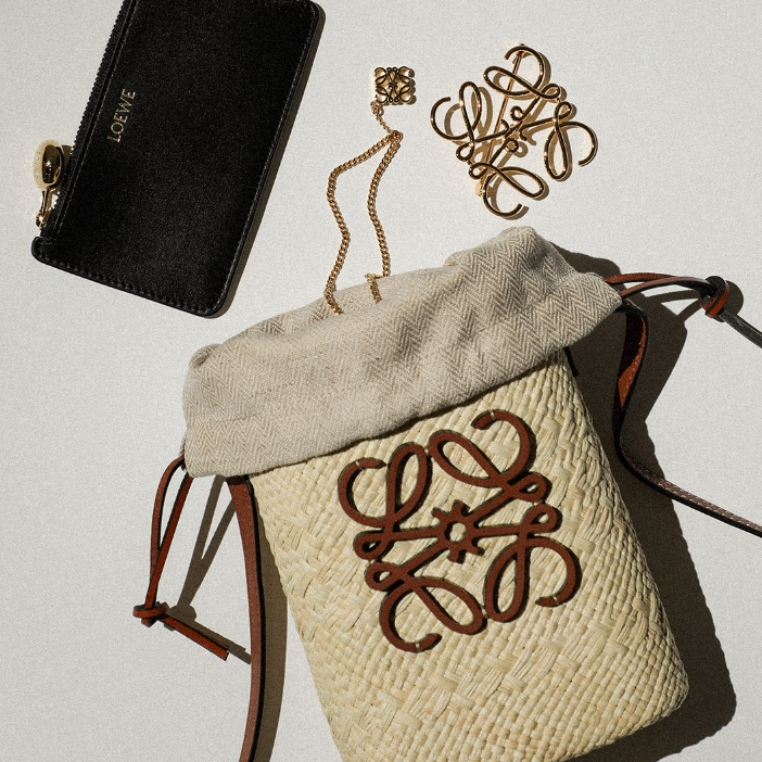 Il duomo: New Arrivals! Buy Prada, Loewe and More