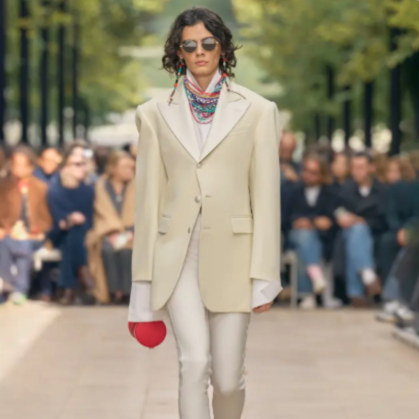 Saks Fifth Avenue: Designer Sale