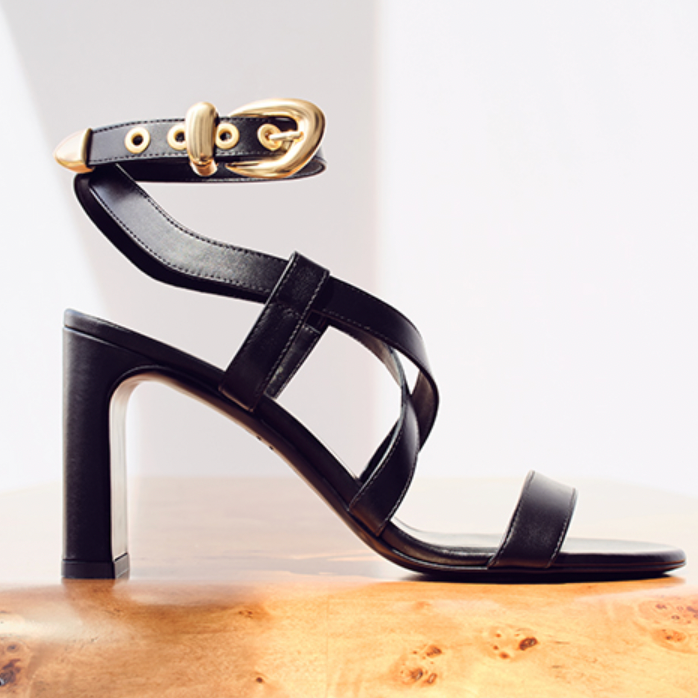 Stuart Weitzman Outlet: 30% OFF Sitewide