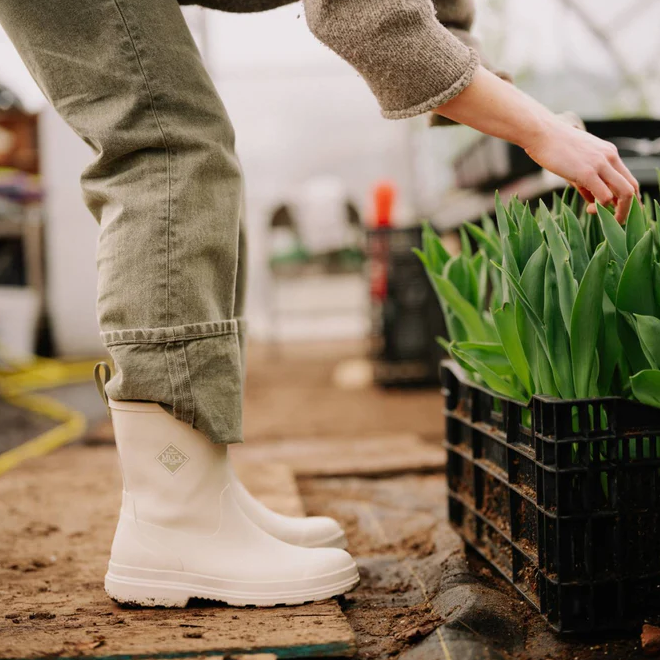 Muck Boot Company: Summer Sale