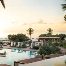 IHG Hotels & Resorts: Early Booking Offer