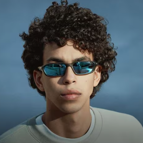 Oakley: Clearance Up to 50% OFF