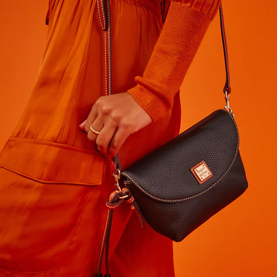 ILoveDooney: Pebble Grain Crossbody Saddle Bag