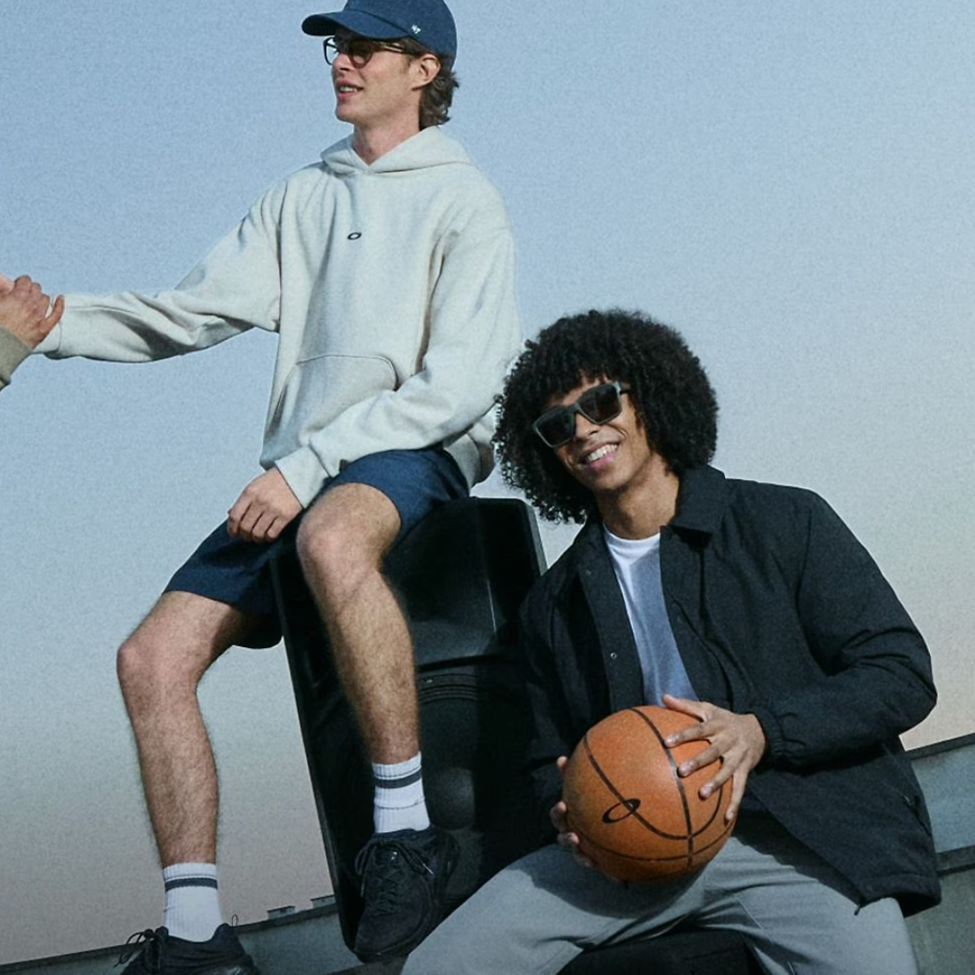 OAKLEY: New Sportswear Arrivals