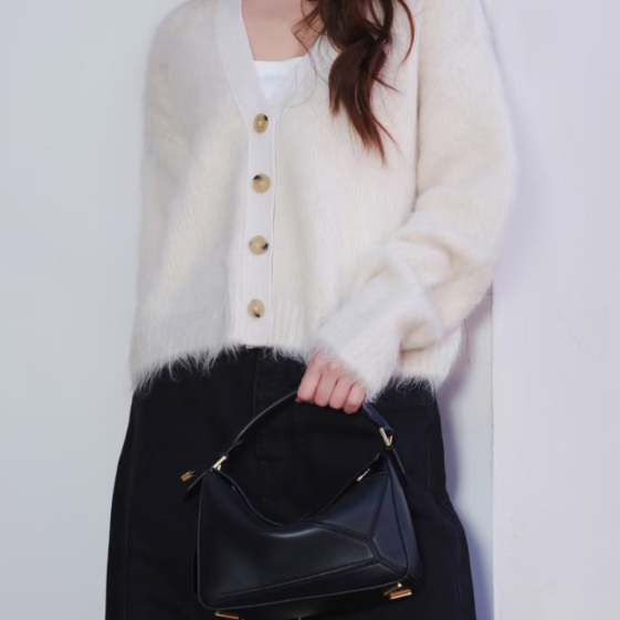 Gilt: Luxury Brands Outlet Event