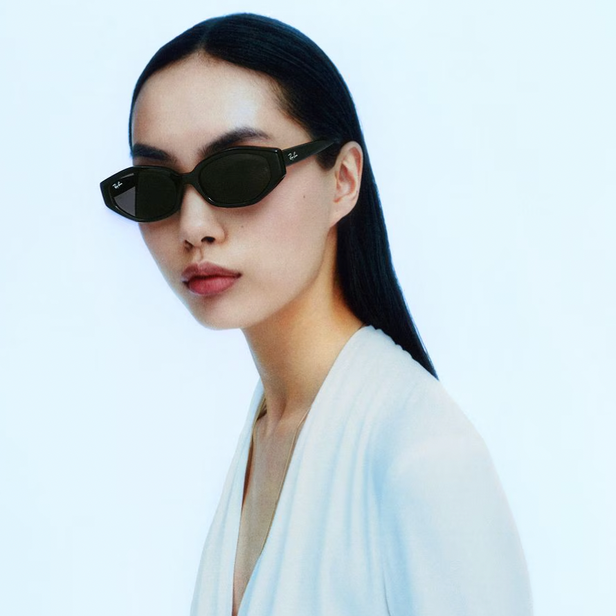 Ray-Ban: Clearance Up to 50% OFF