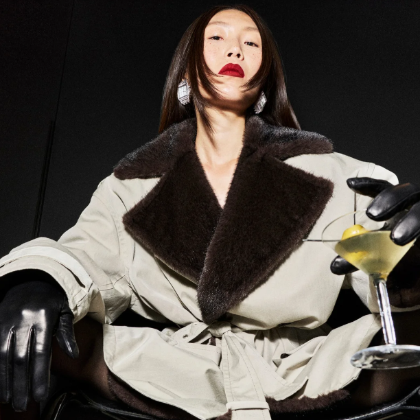 Alexander Wang：秋冬時尚上新！入加絨牛仔夾克、仿皮草高領上衣等