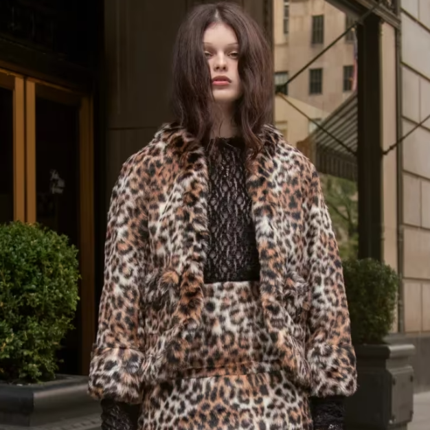 Saks Fifth Avenue: Up to $250 OFF Your Purchase
